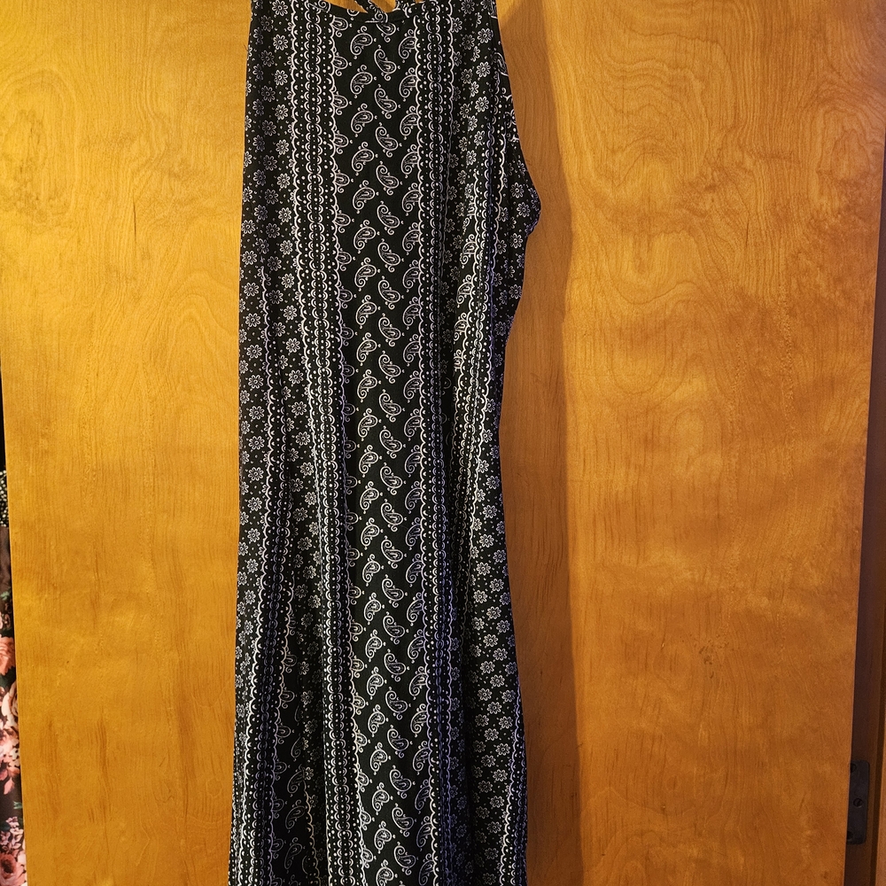 Black and White Paisley Maxi Dress
